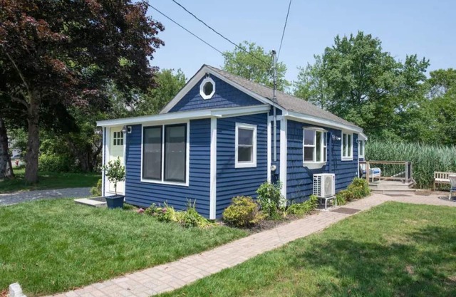 Modern Cabin on Narrow River; Fully Renovated
