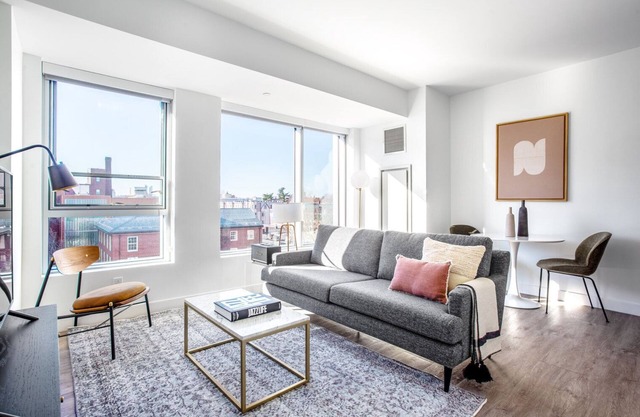 Modern Central Square 1BR w/W/D, Doorman, near T, by Blueground