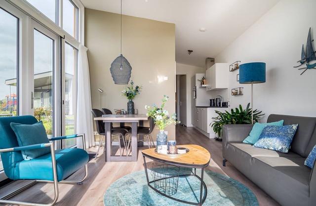 Modern chalet with dishwasher, in Friesland
