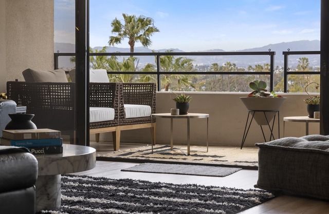 Modern, Chic Marina Retreat w/Gorgeous City Views | Office Space w/Wifi
