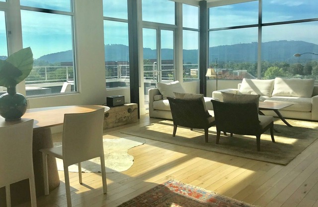 Modern Downtown Condo