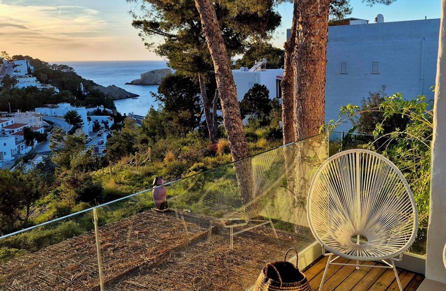 Modern and equipped, ocean view sunset beach, LAST MINUTE 20% OFF SEPT-OCTB!