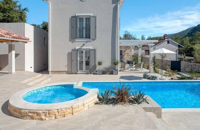 Modern, highly designed Villa Frangipane with a large pool