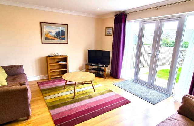 Modern holiday home, a few minutes walk to the beach