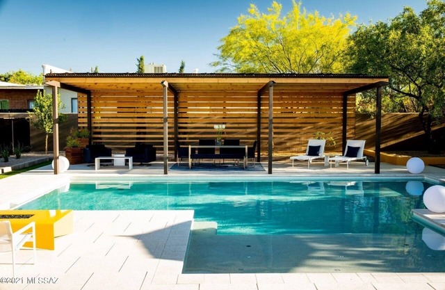 Modern Home in Tucson: Luxury Pool, Balcony Patio!