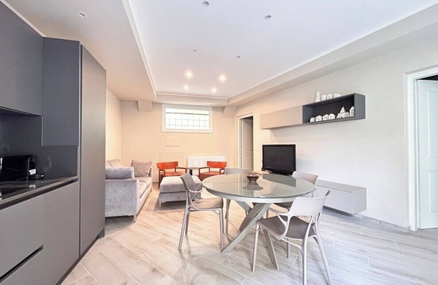 Modern loft, steps away from the Tower of Pisa