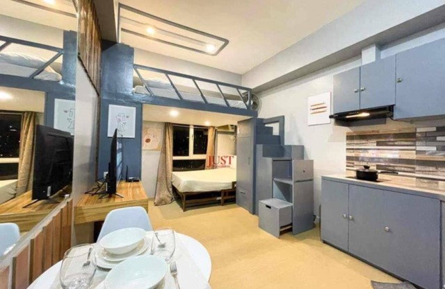 Modern Loft-type Studio Centrio Tower CDO with AC, Free WiFi
