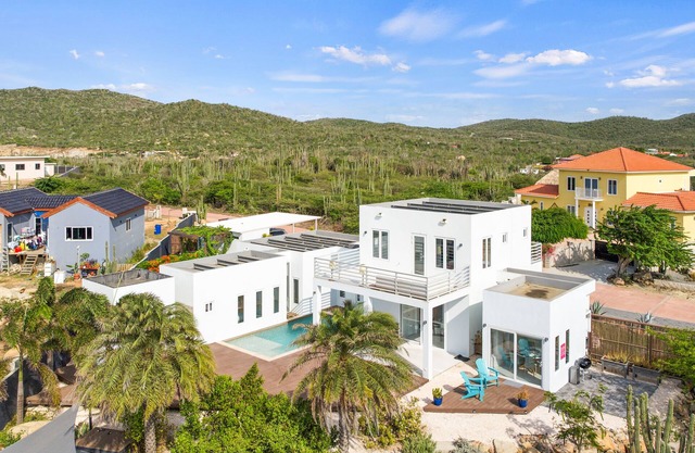 Modern Luxury Oasis in San Fuego - Aruba