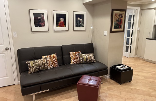 Modern Luxury SanFran Casa Steps From GG Park, Ocean, Stores, Public Transit