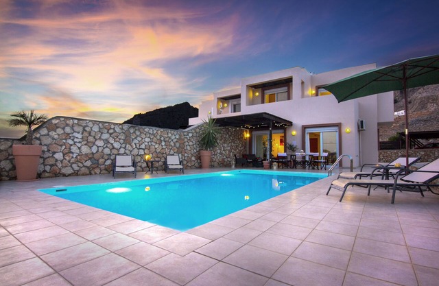 Modern Luxury Villa With Private Pool And Stunning Sea Views