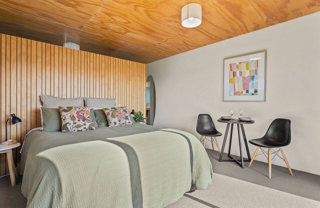Modern & Peaceful Bethlehem Guest Studio - Tauranga