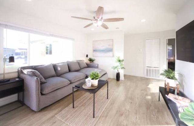 ⭐Modern | Spacious Home | BBQ | Clean🏡🌴