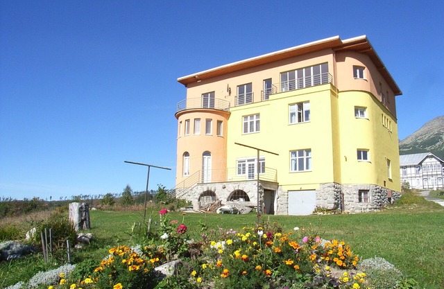 Modern, spacious, well equipped apartment in High Tatras mountains