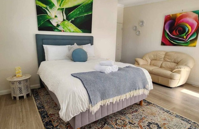 Modern Studio 10mins walk to Wollongong Hospital