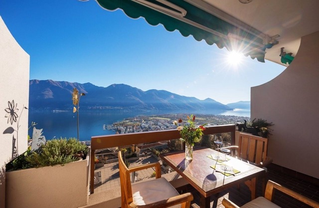 Modern vacation studio on the 3rd floor for 1-2 persons.