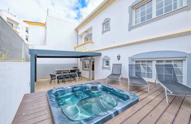 ! Modern Villa 200m from beach with sea view & SPA !