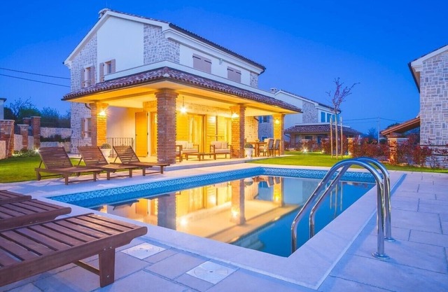 Modern Villa Tia* with a rustic touch and a pool on Krk