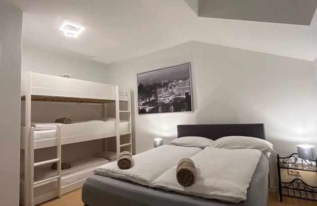 Moderne Fewo Beim Europa-park. 77975 Ringsheim
