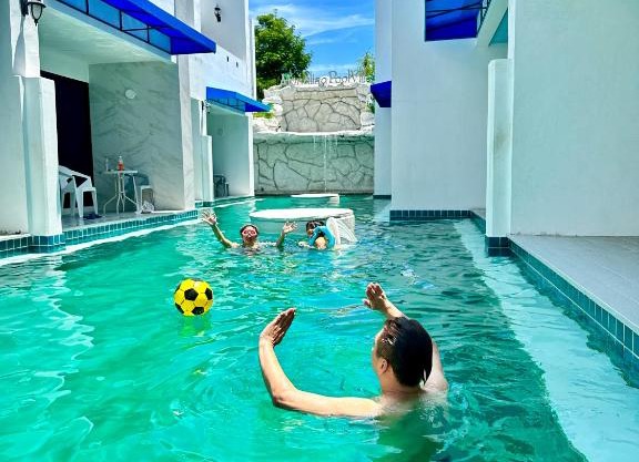 Mona Lisa pool villa