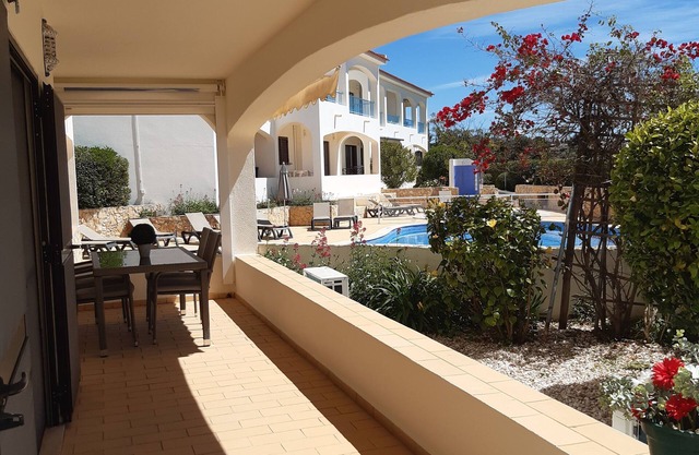 Monte Dourado Luxury & Spacious 2 Bed/2 Bath Apt In The Centre Of Carvoeiro