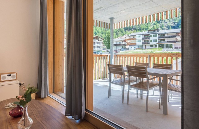 Montela Hotel & Resort - Premium Stay