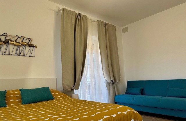 Monti Tiburtini Roma Guest House - Parisina Room with private bathroom