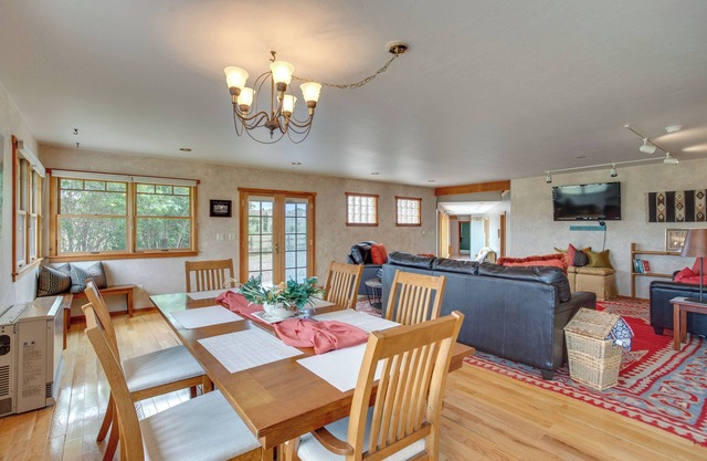 Montrose Family Home w/Yard & Fruit Trees!