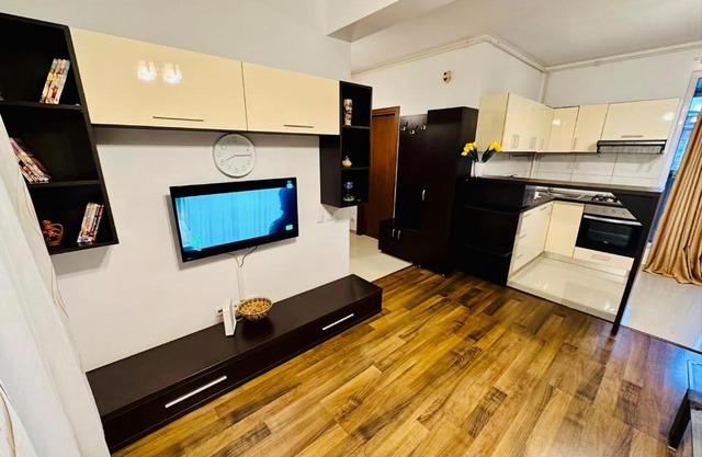 Moon Modern Apartment