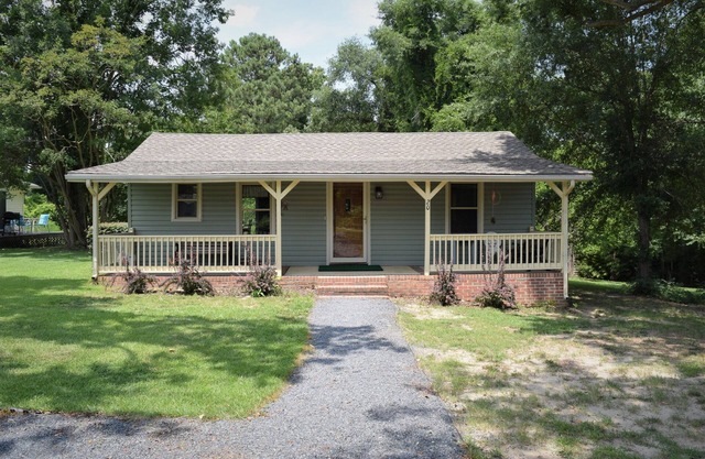 Moonshine Cottage - Time to GOLF!