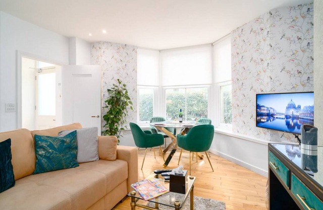 Morning Breeze - Spacious Modern 1 Bed Apartment