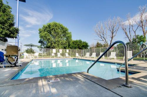 Motel 6-Salina, KS