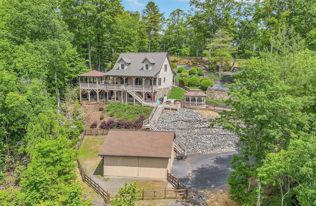 Mountain Cabin, Screen Porch, Hot Tub, Jacuzzi Tub, WiFi