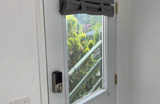 "Mountain Valley Hideaway" - charming 850sqft suite with stunning valley view.