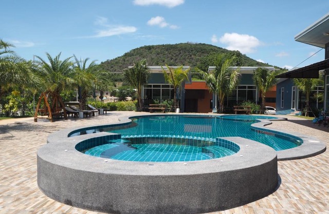 Mountain View resort