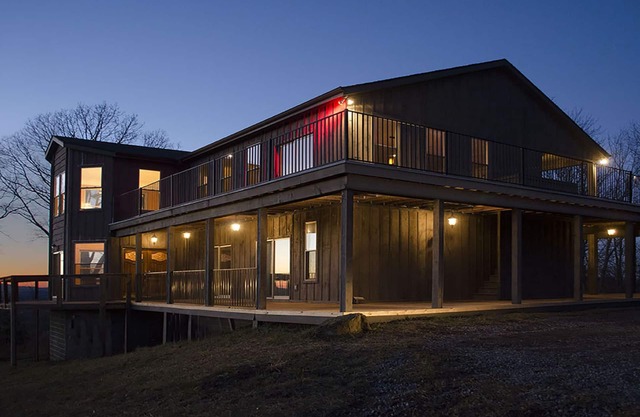 Mountaintop 7 Bedroom Home - Small/Micro Weddings, Family and Friend Stays