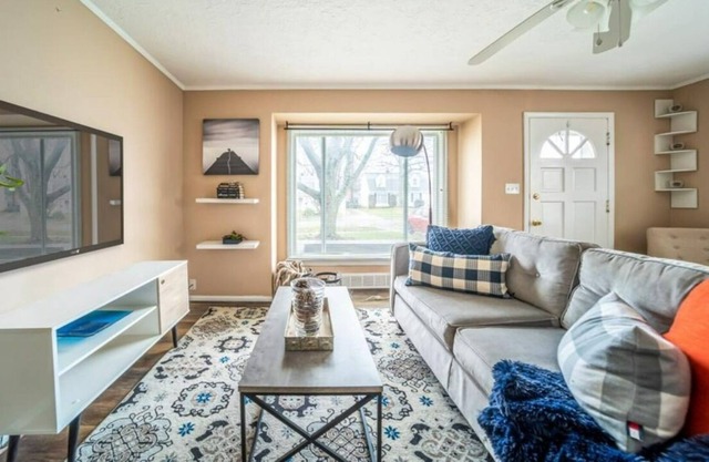 Move-in ready | In the Heart of Mayfield Heights