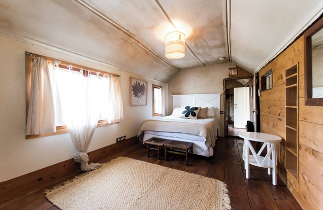Mrs Banks House