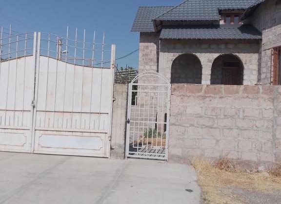 Mughni rest house