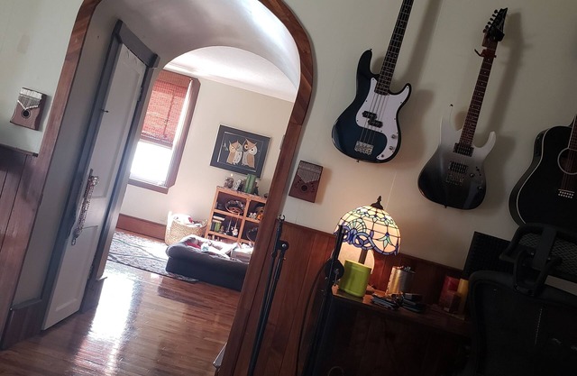 Musical Themed Duplex with Muskegon Lake Views