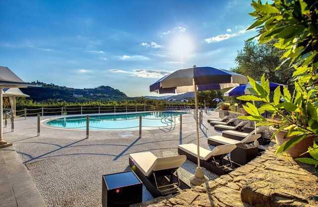 My Rental Homes - Villa la Brezza with private pool large garden and barbeque