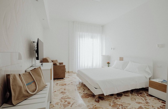 My50 - Four Bedroom Apartment, Sleeps 10
