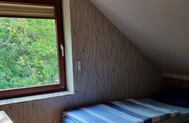 Nahe Messegelände Hannover Gemütliche Wohnung im 1.og