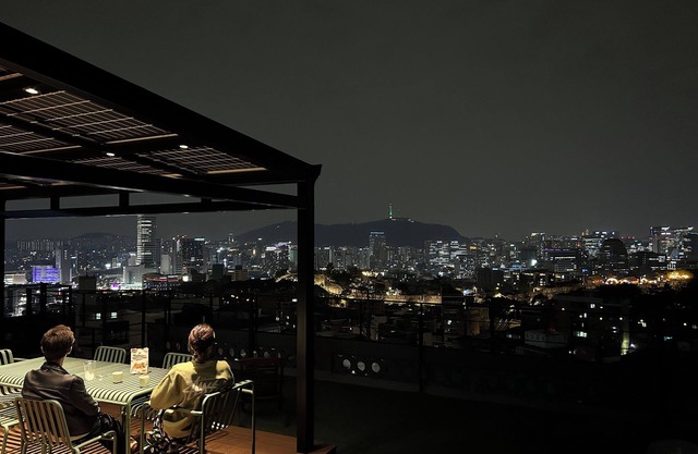 Naksan Balcony