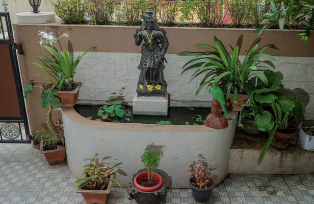 "NALINAM HOME STAY" with Bed & Breakfast , Near to Sri Padmanabha Swamy Temple.