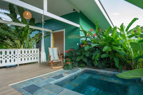 Namaitamí Casa Hermosa con AC y piscina a Solo 650 Metros del Parque Nacional Cahuita