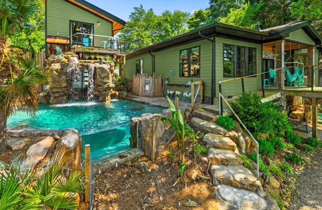 Nancy Key w/Pool, Wine Cave, Optional Boat Rental