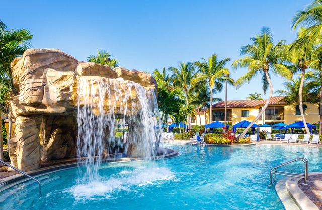 Naples Bay Resort & Marina