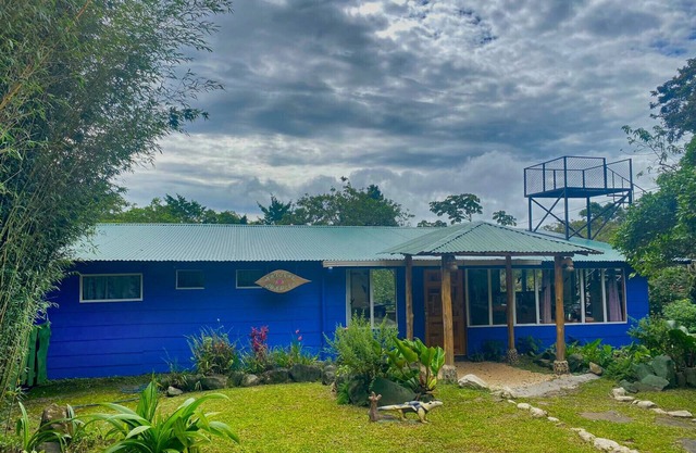 Natural Wonders House: Where nature awaits you!