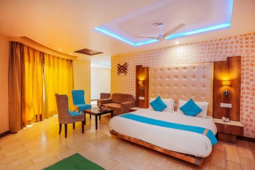 Nature Valley View Resort Mashobra ! Luxury Choice ! gaming zone ! open terrace ! Big Parking