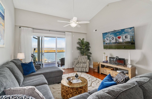 Nauti Girl - Sunset Bay Villa 310 - Waterfront, Pool, Boat Slip, Dog Friendly!